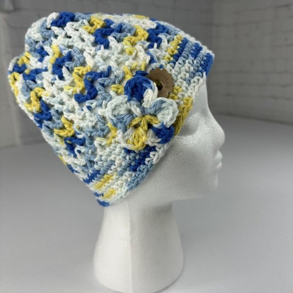 Created By Cyd Handmade Crochet Beanie Blue Floral Accent Boho Skull Cap Hat NEW